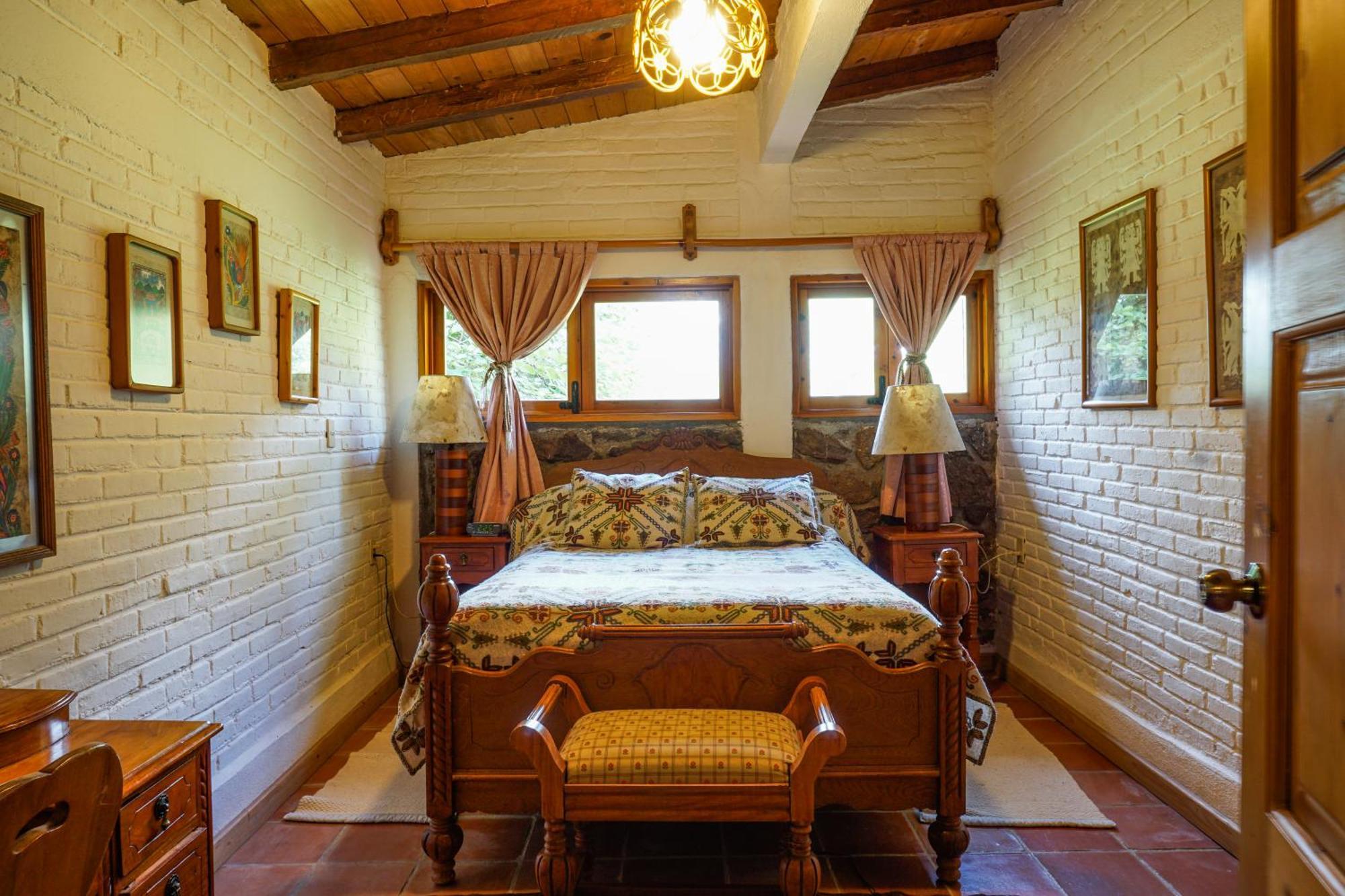 Hotel Rancho San Cayetano Zitacuaro ภายนอก รูปภาพ