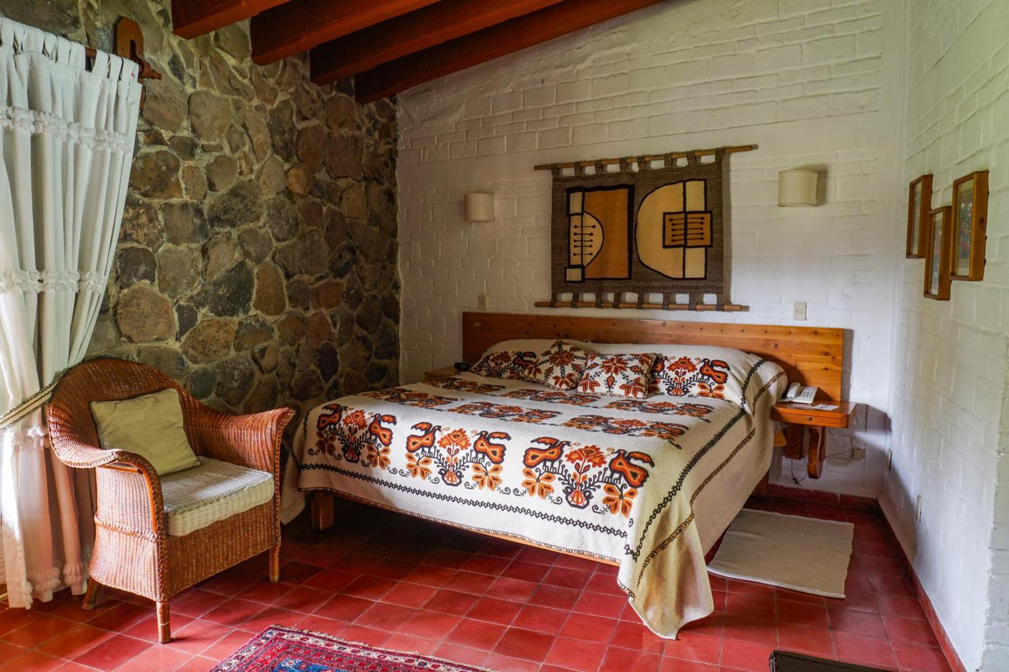 Hotel Rancho San Cayetano Zitacuaro ภายนอก รูปภาพ