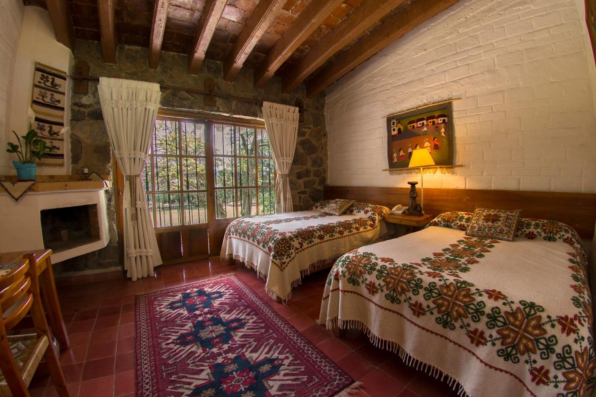 Hotel Rancho San Cayetano Zitacuaro ภายนอก รูปภาพ