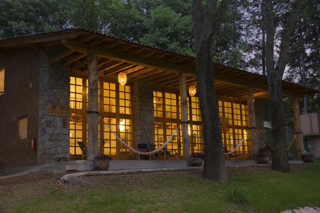 Hotel Rancho San Cayetano Zitacuaro ภายนอก รูปภาพ
