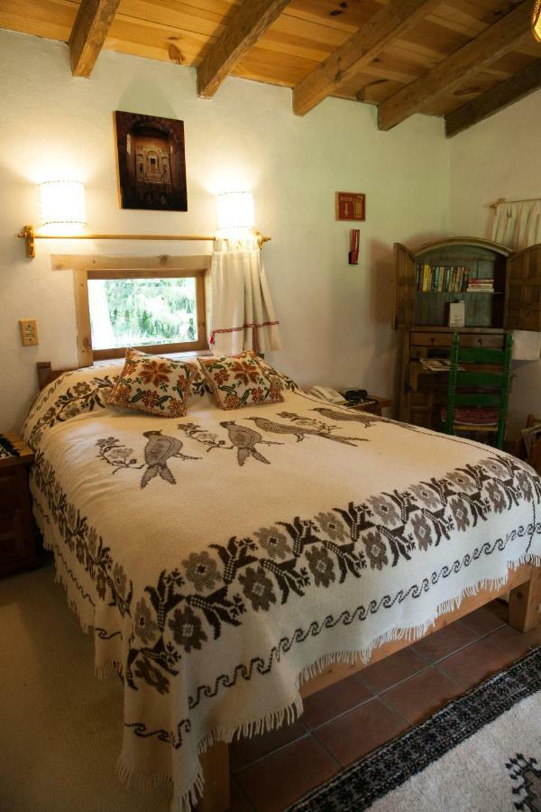 Hotel Rancho San Cayetano Zitacuaro ภายนอก รูปภาพ